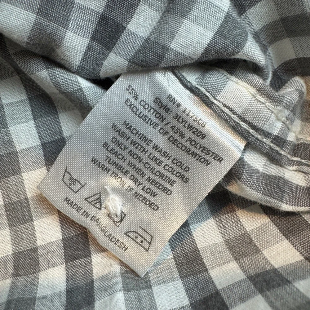 Levi's Medium Western Shirt Mens Gray Gingham Pearl Snap Modern Fit 3LYLW209